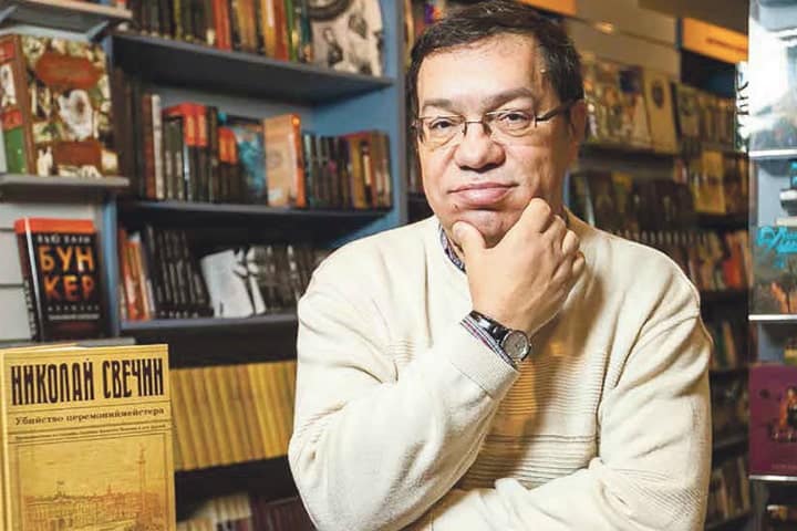 Николай Свечин на презентации книги