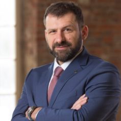 Игорь Рыбаков