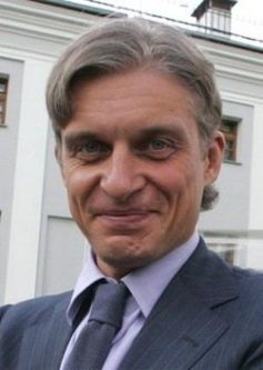 Олег Юрьевич Тиньков